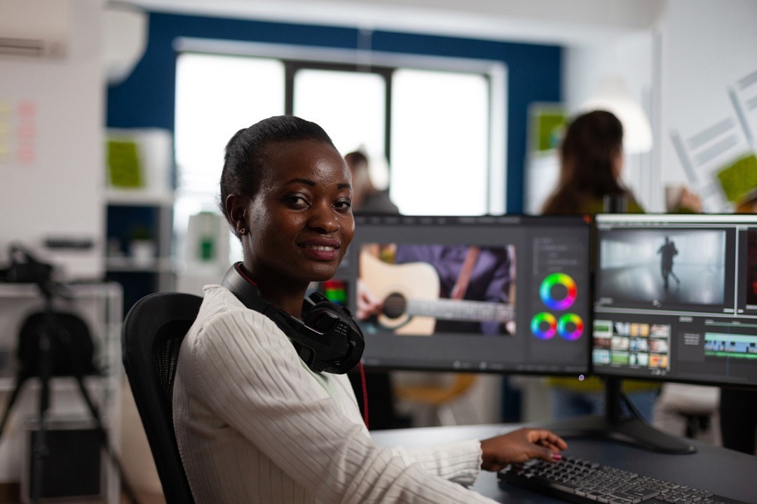 DIPLOMA IN MULTIMEDIA DESIGN